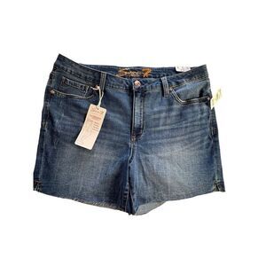 SEVEN 7 WOMEN’S Size 16 The Weekend Mid Rise Short